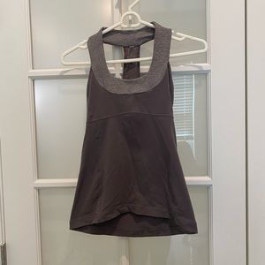 Lululemon tank